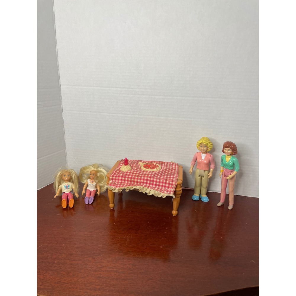 Vintage Fisher-Price Loving Family Musical Table Little Tikes & Playskool people